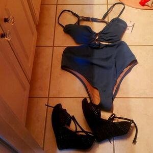 Shade & Shore Bathing Suit (NWT)